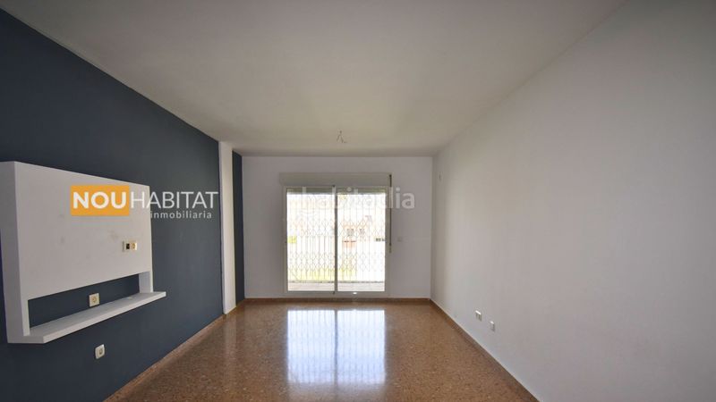 Foto fb1fe70e-1c52-4ee2-a6f3-1300a809a04e. Pis amb aparcament a Monserrat
