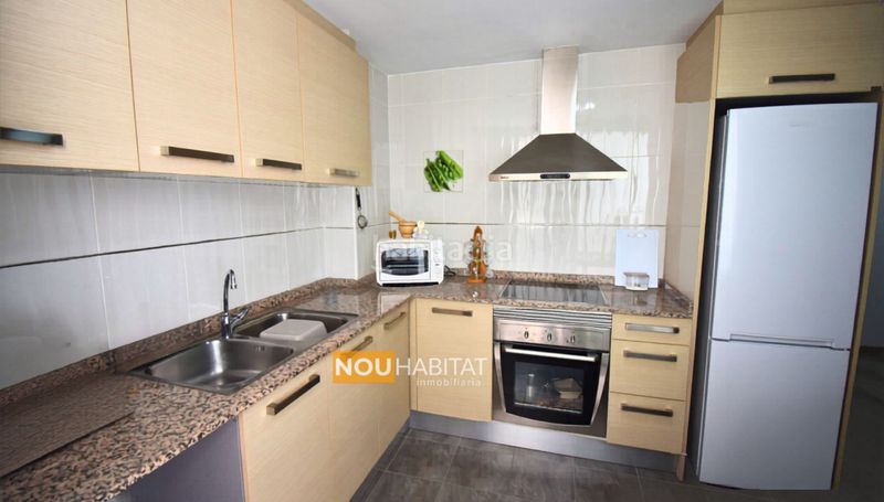 Foto 48a333af-dadd-491f-bfa0-896cb38e15f7. Pis amb aparcament a Montroi / Montroy
