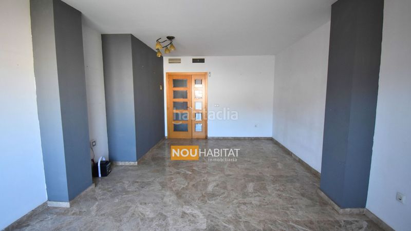 Foto 255fa022-b968-4da8-975c-385fa8a3f15f. Pis a Monserrat