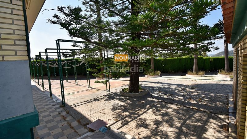 Foto 08134a2b-beb8-4c64-9669-970d107c6ff8. Xalet amb xemeneia aparcament piscina a Monserrat