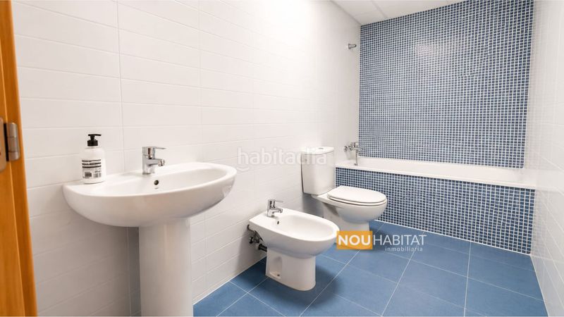 Foto 5eb5c5de-8dfe-4d5c-8a4e-80c004b04ad2. Planta baixa amb aparcament a Monserrat