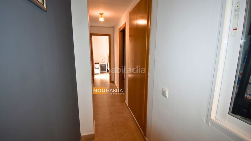 Foto c03741b1-13cb-4781-856d-f89346d1ef4f. Planta baixa a Monserrat
