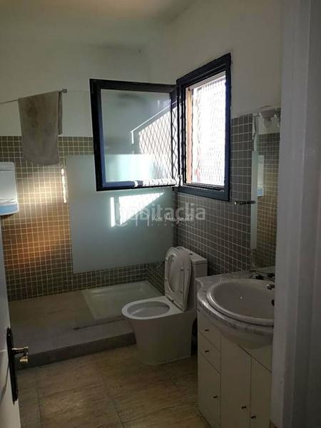 Foto 7ccf1620-4653-4a82-8835-6695805a5403. Masia amb piscina a Ampolla (L´)