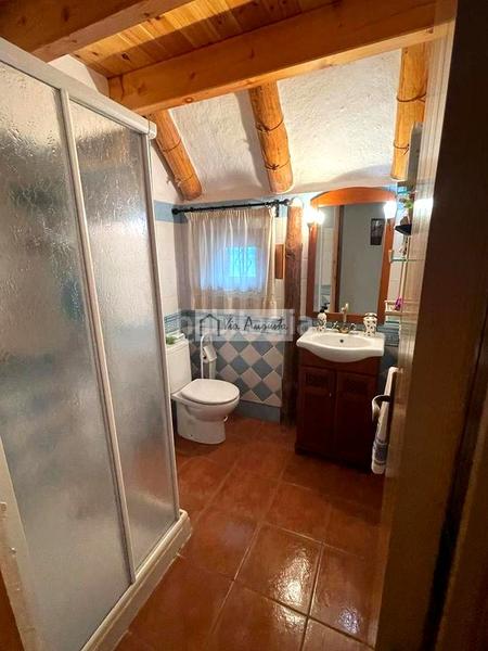 Foto b654fdf8-7cb3-424d-a379-b5cd1eec98ad. Masía en Sant Jaume d´Enveja