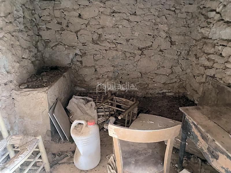 Foto 2beaeb77-e1df-4b57-878c-af71ad275cd3. Finca rústica a Perelló (El)