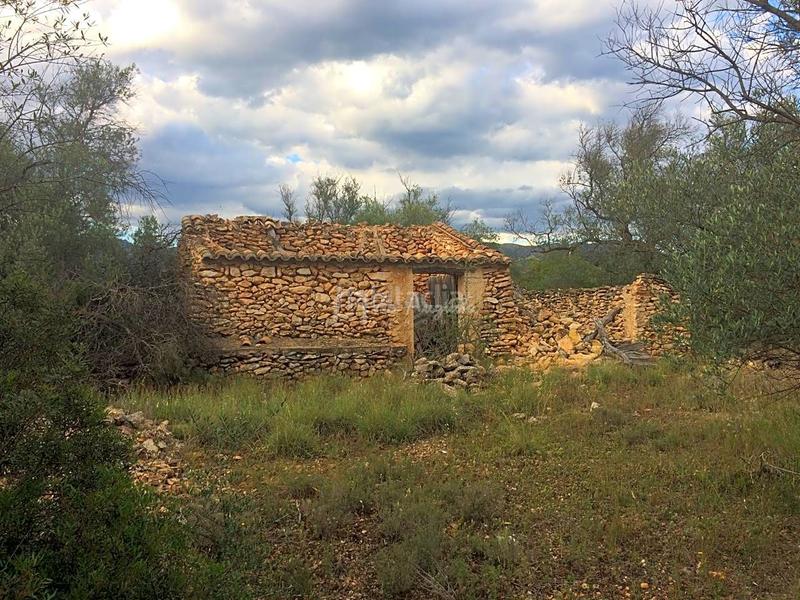 Foto 3ef2b873-cce2-4d60-97b2-e91299e83c47. Finca rústica a Tivenys