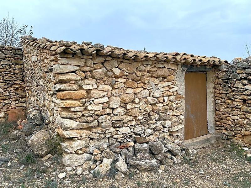 Foto 4fd7531a-11cc-4d6b-b9c6-35b8c4104ce1. Finca rústica a Rasquera