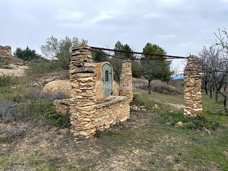 Foto a6d4cb98-2908-42af-936e-de639a5157e3. Finca rústica a Rasquera