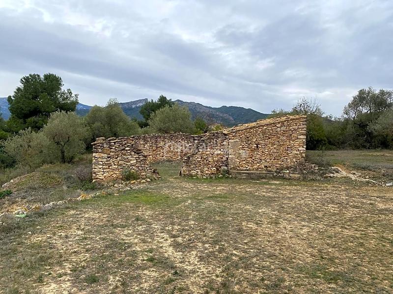 Foto bebd622d-43c3-42ec-a2ef-2277bc244770. Finca rústica a Rasquera