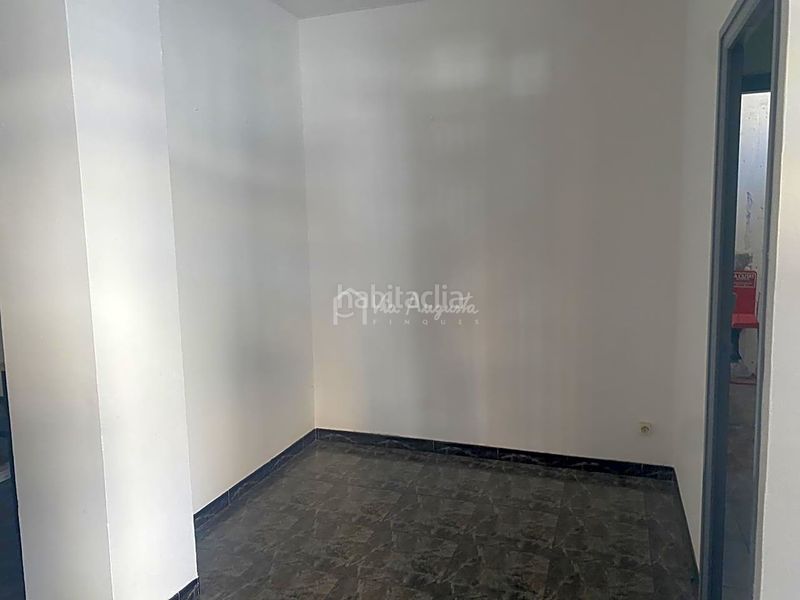 Foto 0a47a39a-866f-4504-8ac7-e9793612d020. Local comercial a Temple Tortosa
