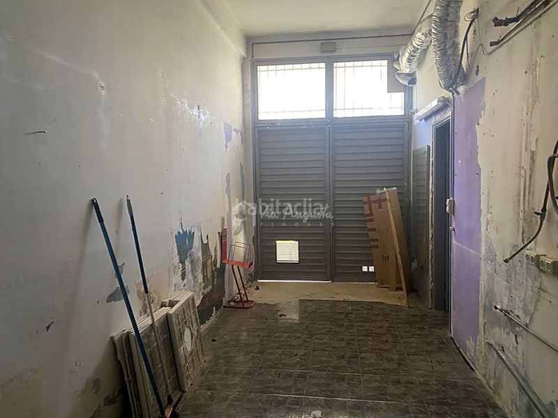 Foto f867c3f9-a304-4491-8715-cabe29ef3e8a. Local comercial a Temple Tortosa