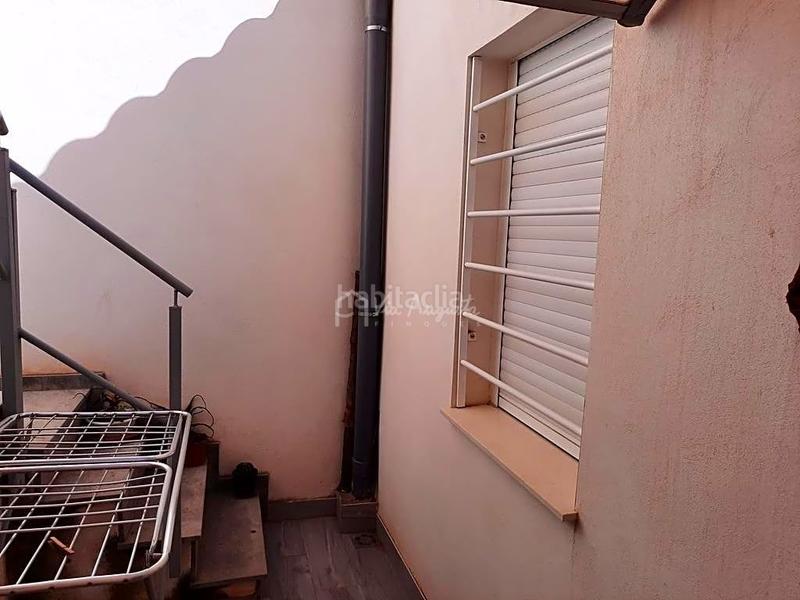 Foto 2868cf99-c430-463a-a3e7-af165e130c1c. Casa amb aparcament a Zona Hospital Amposta