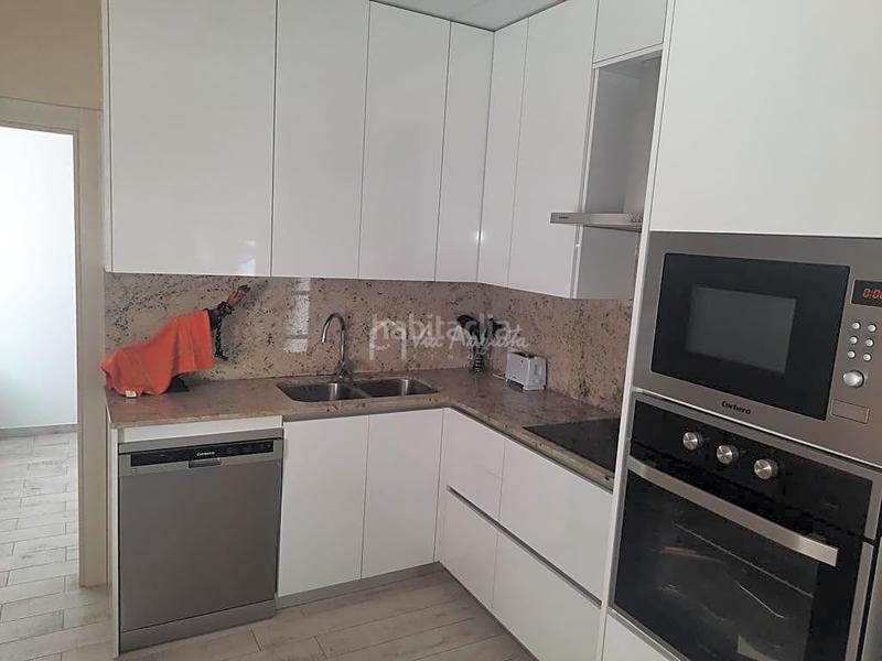 Foto 16ce27ed-fc6a-4eb2-8ee2-7f91d65f46b7. Haus mit parking in Zona Hospital Amposta