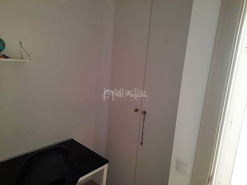 Foto f3588583-38c5-42c3-9df7-23014b79fbfb. Haus mit parking in Zona Hospital Amposta