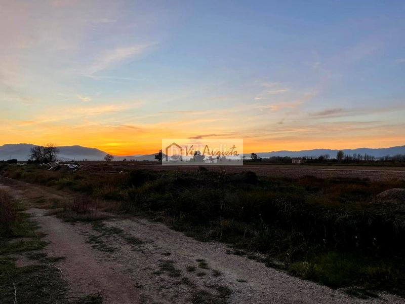 Foto 856de4e8-b5d8-4728-978a-496ca0b3f5d0. Casale in Zona Hospital Amposta