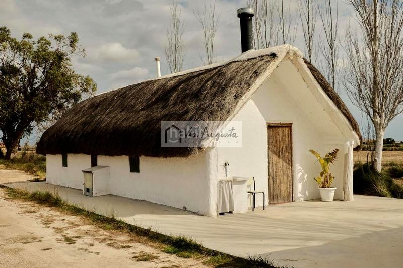 Foto 738e1d53-ed1e-48b9-a306-ed38c45b6b41. Masia a Zona Hospital Amposta