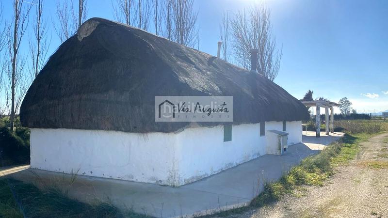 Foto f0ddb1eb-8f6a-43c6-b397-805fc355b832. Masia a Zona Hospital Amposta