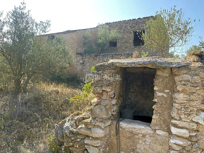 Foto 57732120-cf4f-4cff-9a32-cab947794eea. Finca rústica  con construcción de 95m2 a reformar en Rasquera