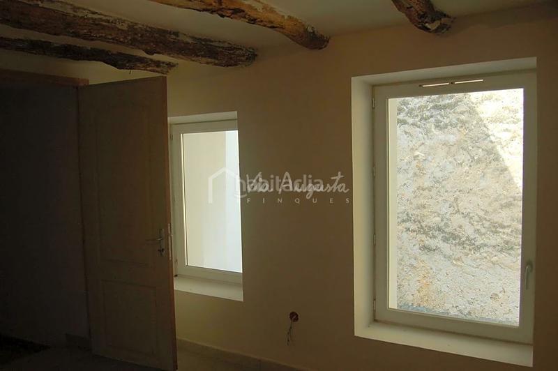 Foto a4d91908-4f25-499e-ae42-cc64c6245819. House in Perelló (El)