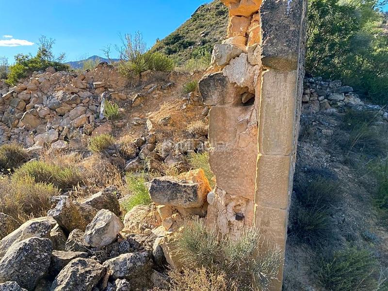 Foto c8a76713-00a1-4565-a2d6-afd39789f2a0. Finca rústica en Riba-roja d´Ebre