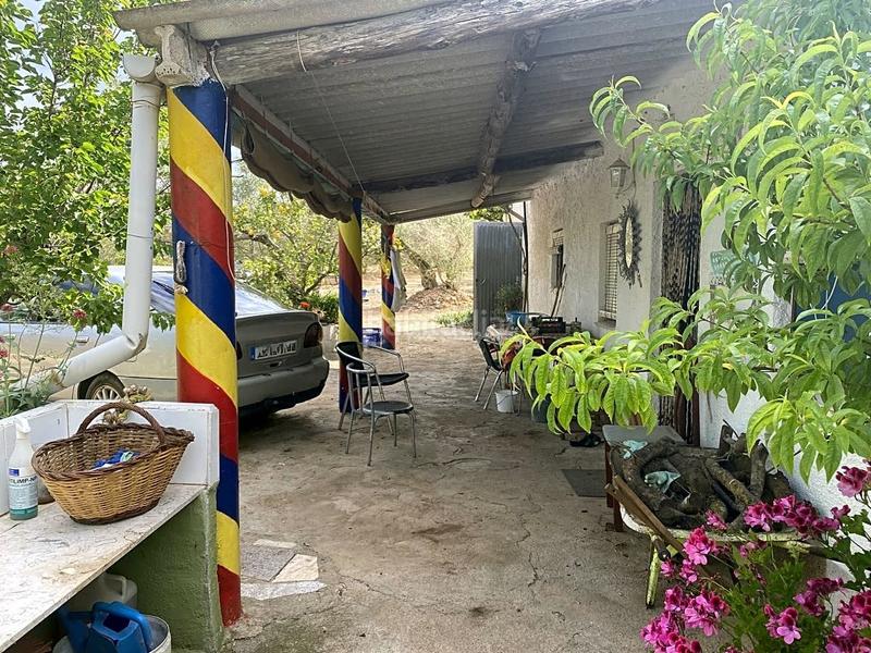 Foto fdc4a239-ed1b-4ce6-b2b3-fbbd21f11251. Masia amb aparcament a Perelló (El)