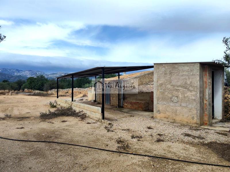 Foto be3b5638-25aa-4c37-9aaa-d82b938c4377. Rural plot in Aldover