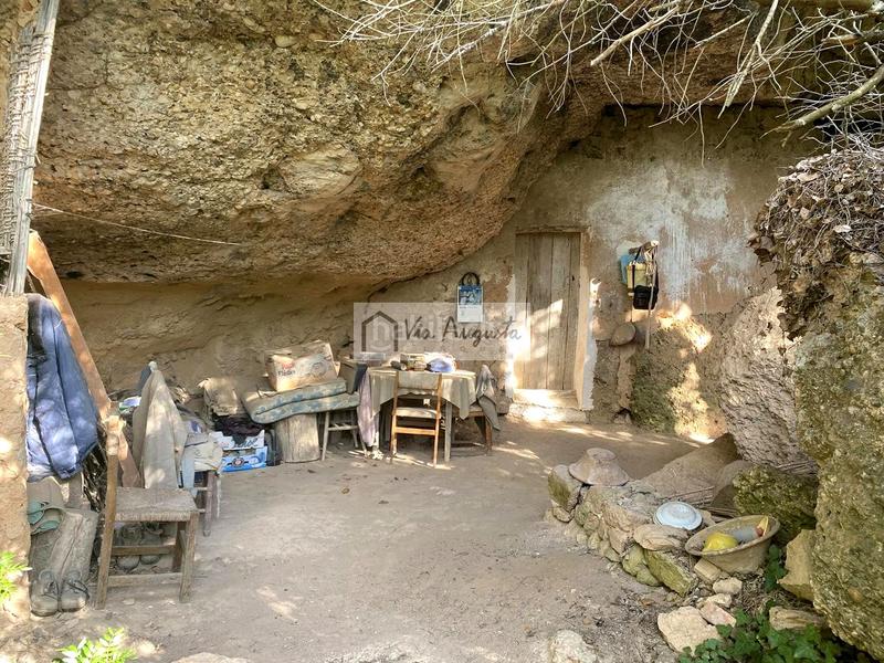 Foto 371b8762-ac5f-48e7-aeb1-ab89ff22489d. Finca rústica a Miravet