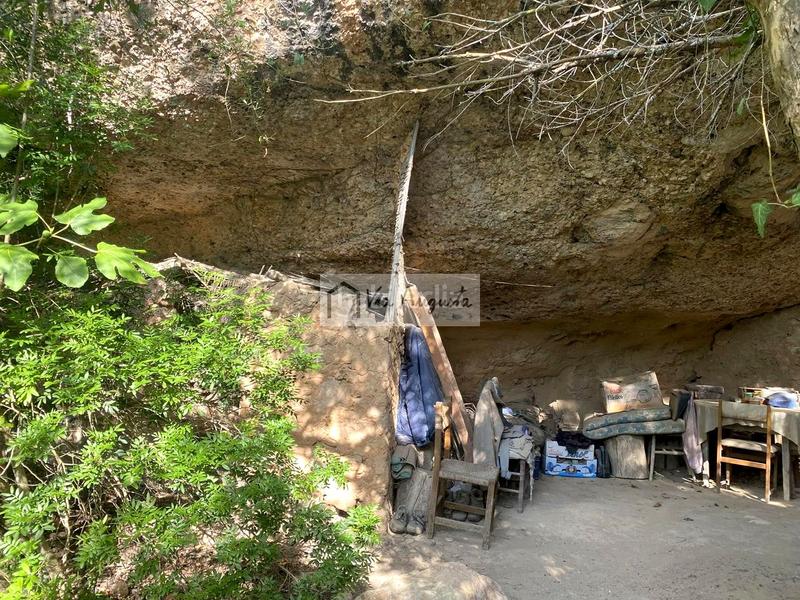 Foto ec6c1819-fe95-4e2a-b551-90bca6d883a1. Finca rústica en Miravet