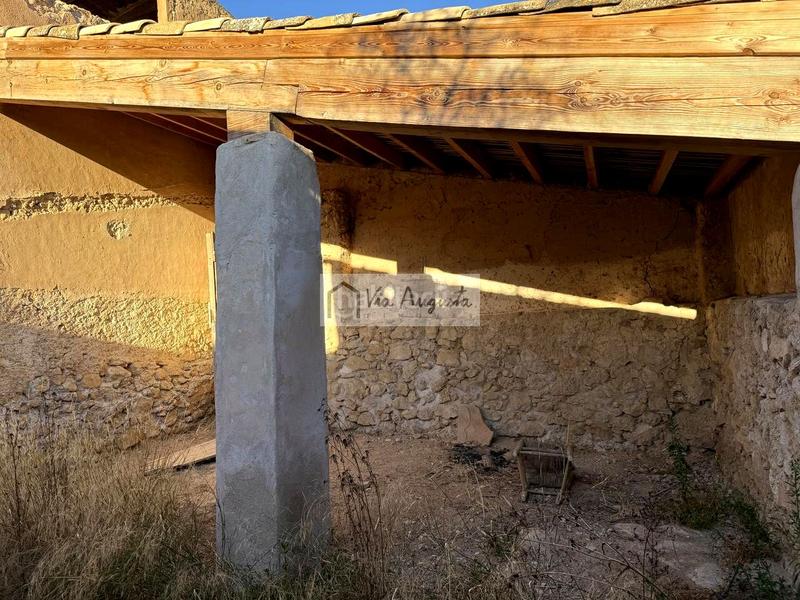 Foto f0b7b6d3-a4b7-4ec3-a5c5-576af14ee556. Finca rústica a Vinebre