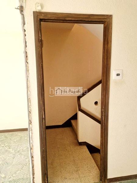 Foto a39d4235-3e35-425f-a9c1-b32accb933f2. Casa amb aparcament a Perelló (El)