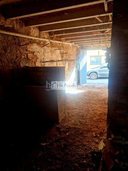 Foto cbe1f2f3-c41a-42a9-a2dc-b0ba06c0bbb1. Casa amb aparcament a Perelló (El)