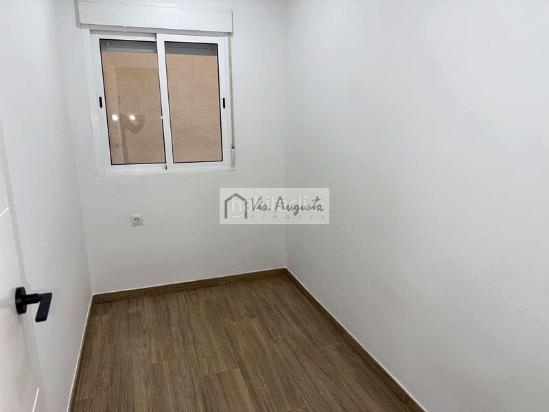 Foto 35e0b4f2-882b-49d9-b8b3-58aed4d27e26. Casa amb aparcament a Perelló (El)