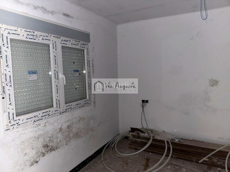 Foto 769cc0f4-c7f7-43f7-9c0a-273a3212f378. Casa a Alfara de Carles