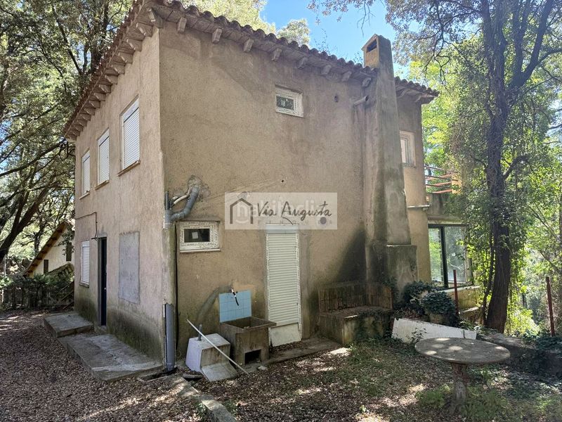 Foto e6d36471-69aa-4df9-9d10-cffd58ff0856. Casa a Alfara de Carles