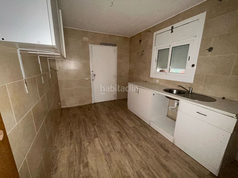 Foto bc7633dc-e929-491b-81d8-b9c28724bc53. Casa amb xemeneia aparcament piscina a Santa Eulàlia de Ronçana