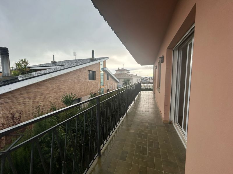 Foto e42908a9-d7bf-4474-8bff-f50c6ddb9983. Casa amb xemeneia aparcament piscina a Santa Eulàlia de Ronçana
