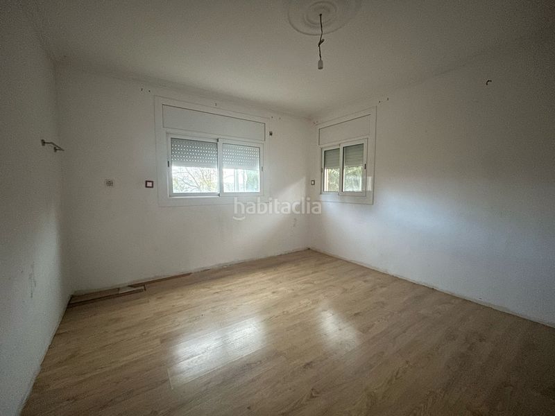 Foto eb38baea-b22c-4269-820f-6ca29bd36b08. Casa amb xemeneia aparcament piscina a Santa Eulàlia de Ronçana