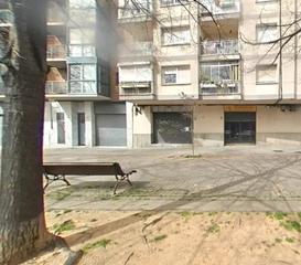 Local commercial  Carrer santiago rusiñol. Local comercial a pie de calle