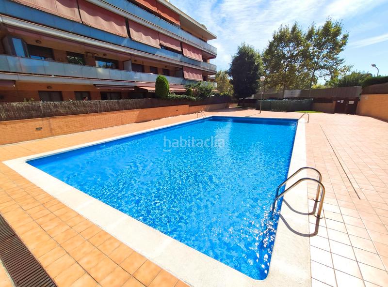 Foto 6603fb70-055c-4291-bc44-674c4143f116. Appartement avec chauffage parking piscine dans Canovelles