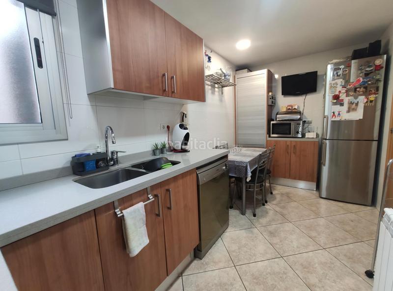 Foto b4140f6a-94a1-445f-ab83-33b8ba8f83e2. Appartement avec chauffage parking piscine dans Canovelles