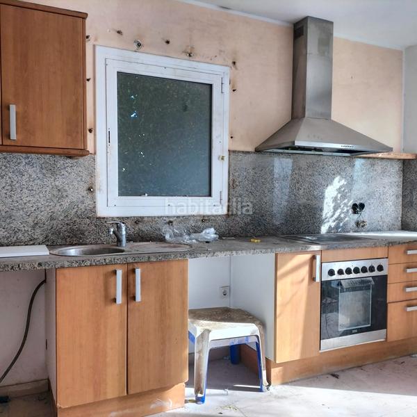 Foto b1e9b86a-4d71-4cdd-8943-6a28af81b07a. Casa amb aparcament a Can Massuet del Far Dosrius