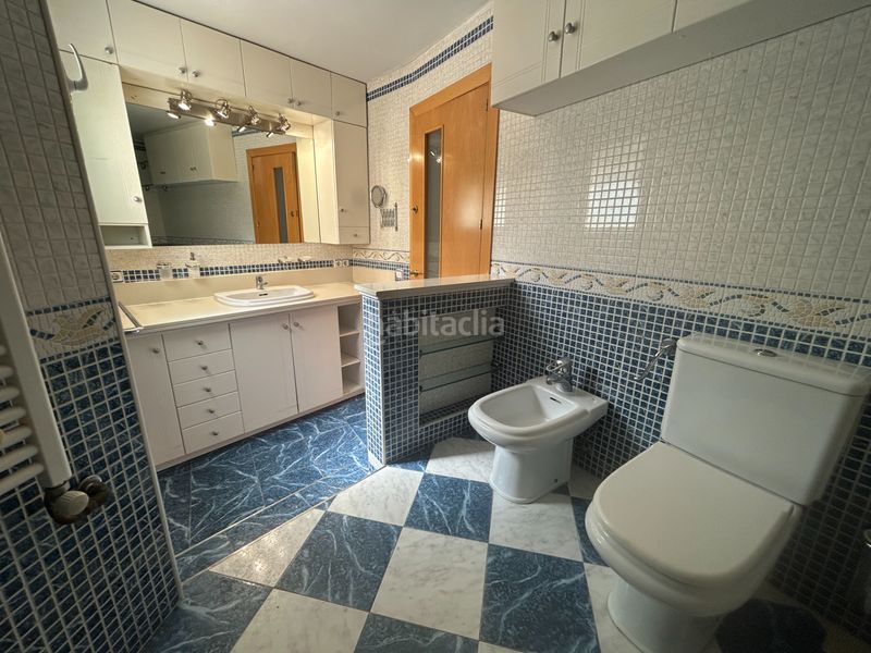 Foto 63247667-7c28-49c3-9213-9ebf5c6402a9. Àtic amb calefacció a Centre Granollers