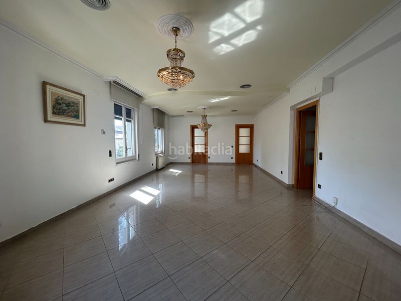 Foto 634be15a-e31a-4937-965a-0ffa08b8fbb6. Àtic amb calefacció a Centre Granollers