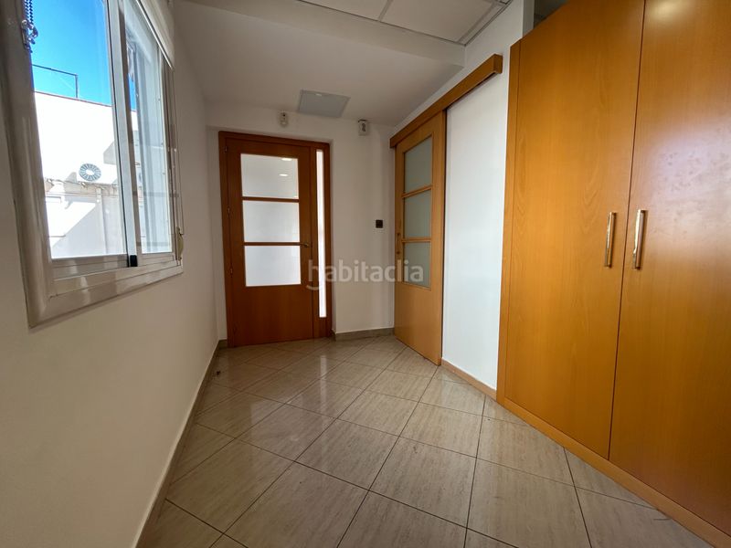 Foto 931b760a-80b6-448f-90f4-bd8f59e6b8ef. Àtic amb calefacció a Centre Granollers