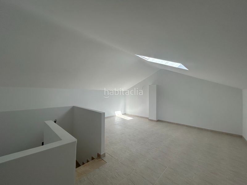 Foto f08ed1fa-b67b-47d2-a06b-fa9497983177. Casa adossada amb aparcament a Vallgorguina
