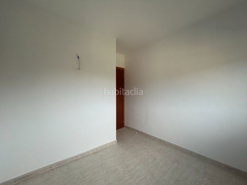 Foto fb932934-fe8c-4183-a2d7-0d31ad1d72df. Casa adossada amb aparcament a Vallgorguina
