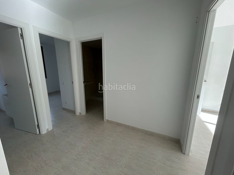 Foto ca536a8c-f7f5-4e39-9273-260f6e64a7f9. Casa adossada amb aparcament a Vallgorguina