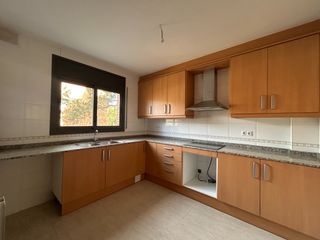 Reihenhaus  Carrer la surera. Casa adosada en vallgorguina