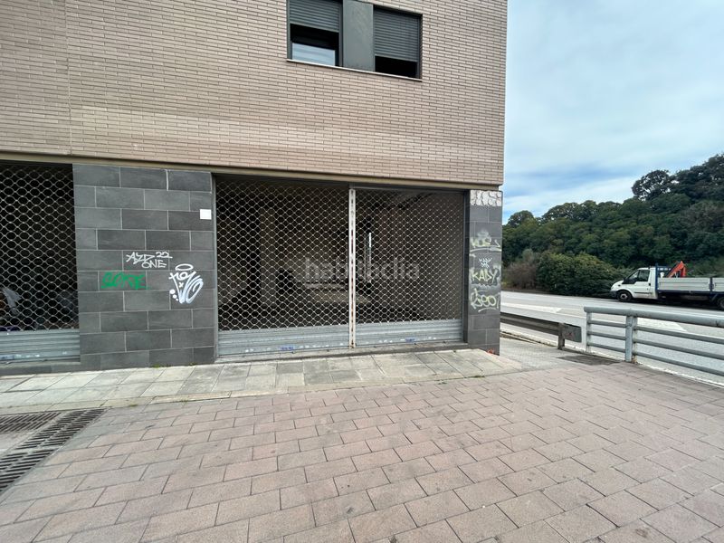 Foto 0605f96c-c4f7-40ad-9f07-41544594ea80. Local comercial a carrer de la riera 1 a Cardedeu