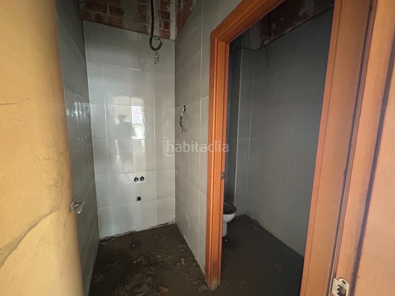 Foto 5ddac973-74bf-4a14-8160-381c8c2fabd1. Local comercial a carrer de la riera 1 a Cardedeu